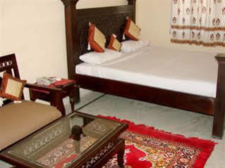 Hotel In